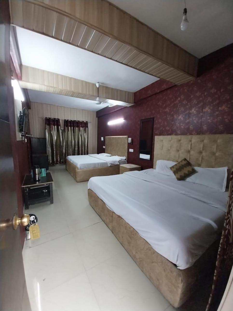 Hotel The Mussoorie International Eksteriør billede